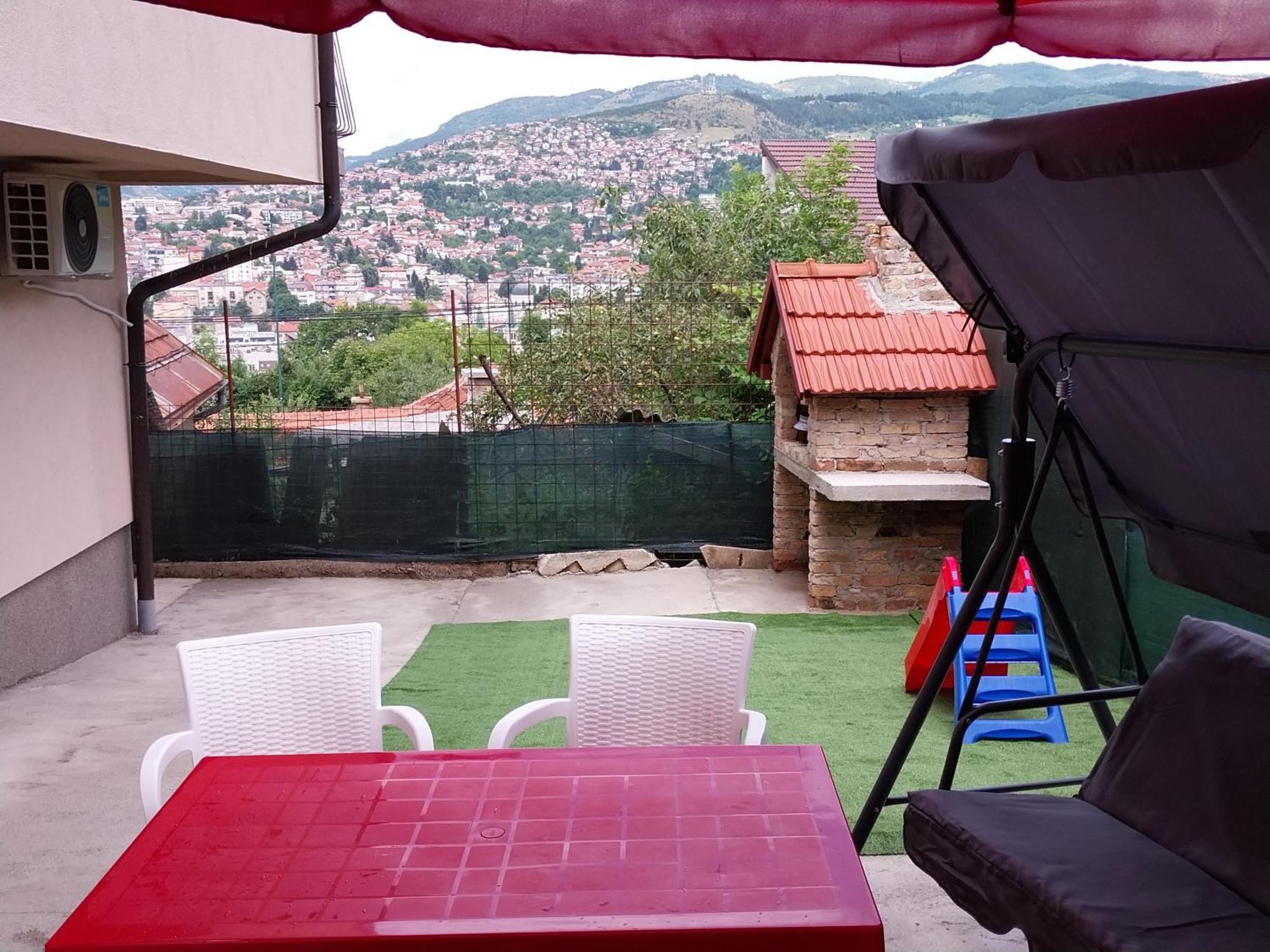 Ajla - Free Parking Apartment Sarajevo Ngoại thất bức ảnh