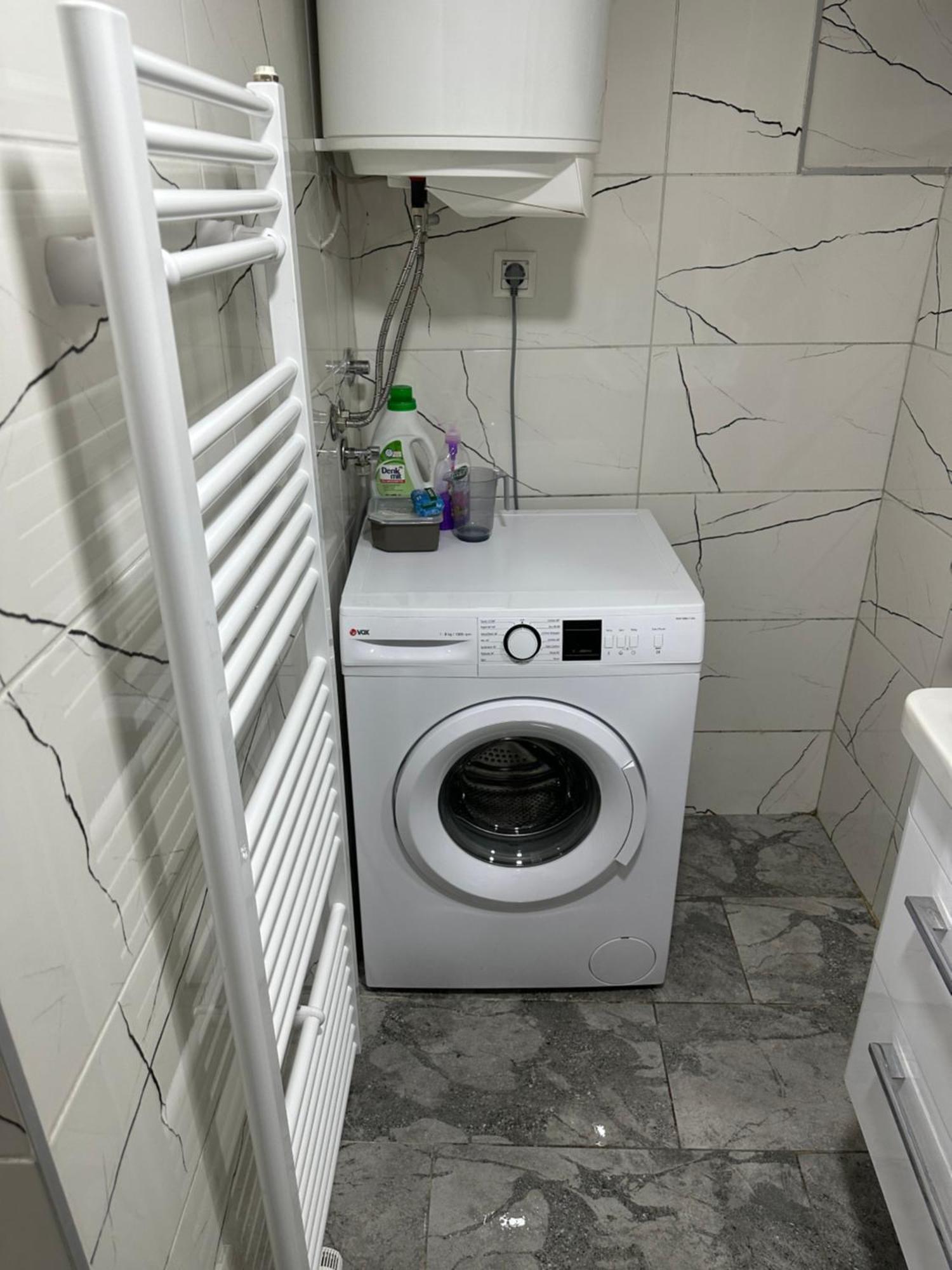 Ajla - Free Parking Apartment Sarajevo Ngoại thất bức ảnh
